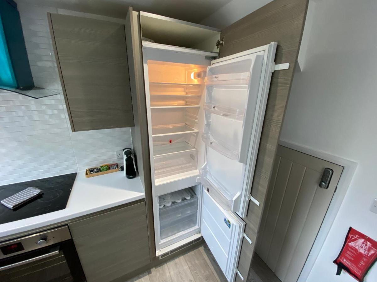 Hygge Homes - Modern 1 Bed House Линкольн Экстерьер фото